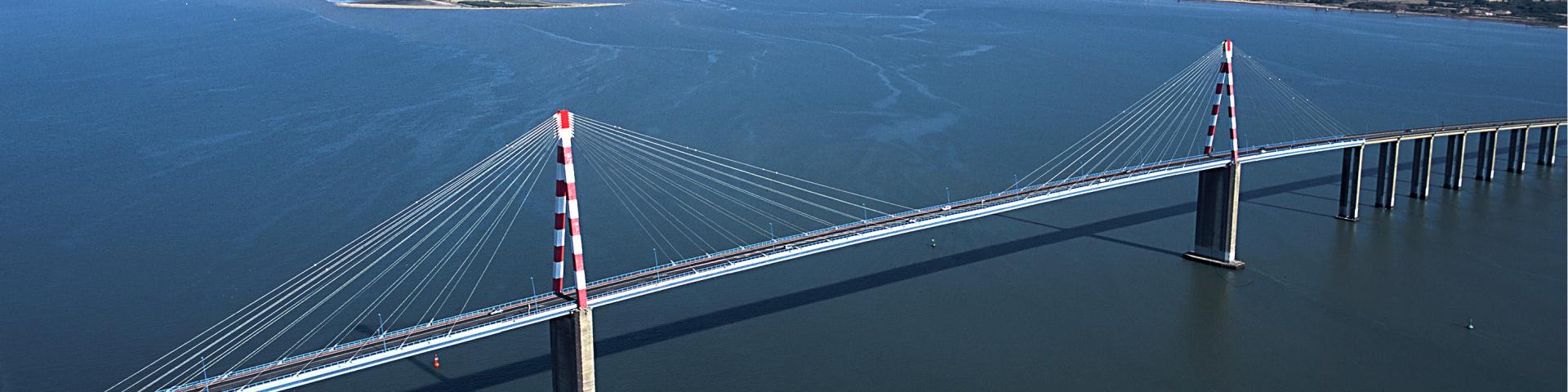 pont-aerien-bleu-dm.jpg