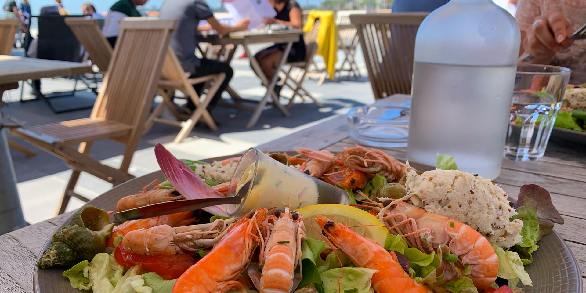 Restaurant sur le front de Saint-Nazaire