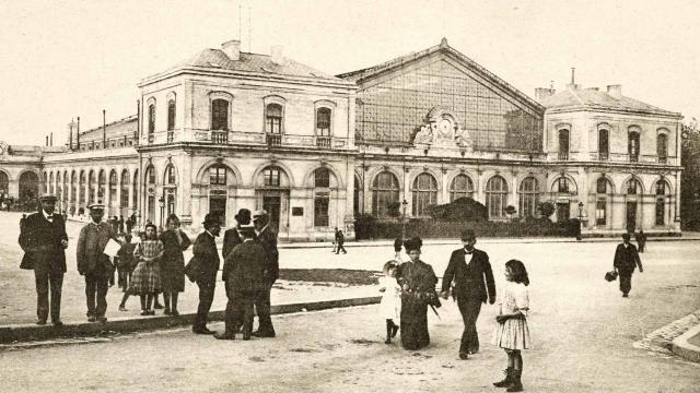 place-de-la-gare-au-debut-du-20e-sieclecollection-saint-nazaire-agglomeration-tourisme.jpg