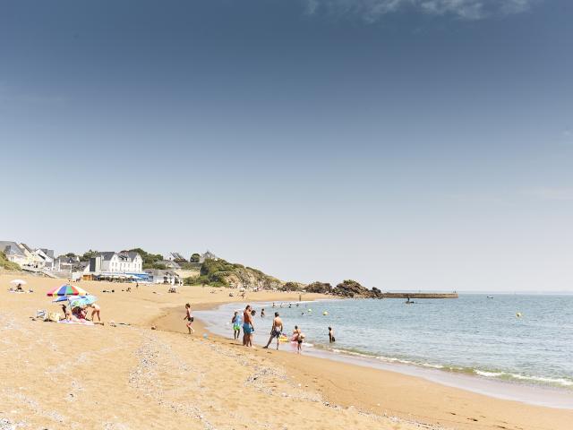 plage-de-monsieur-hulot-saintnazairerenversantealamoureux-18.jpg