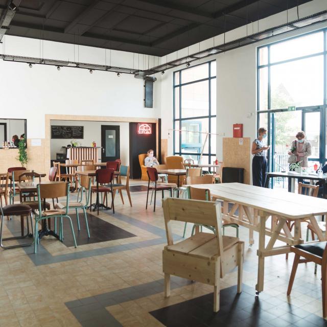 Intérieur du lieu culturel Bain Public à Saint-Nazaire