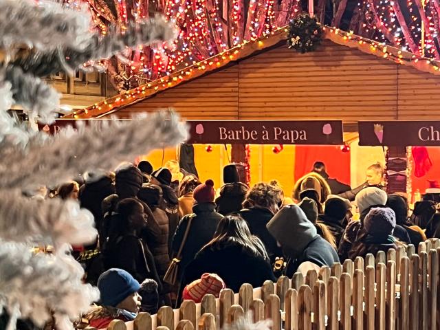 chalet Noël, marché de Noël Féeries de Saint-Nazaire