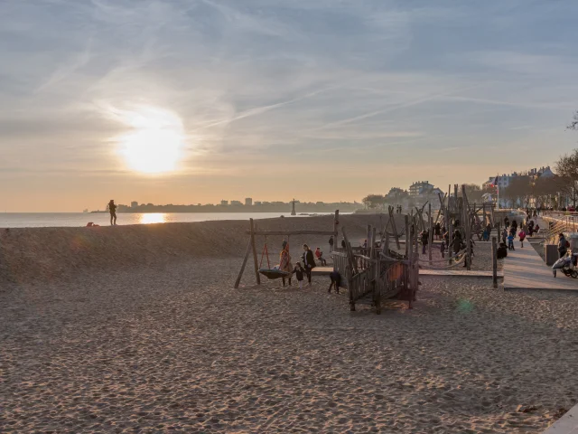 Aire de jeux de la Grande Plage de Saint-Nazaire