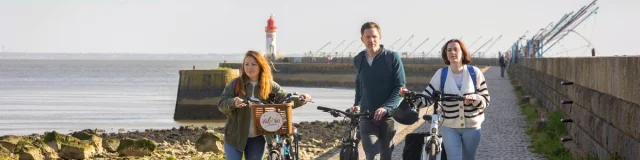 Balade à vélo sur la jetée ouest